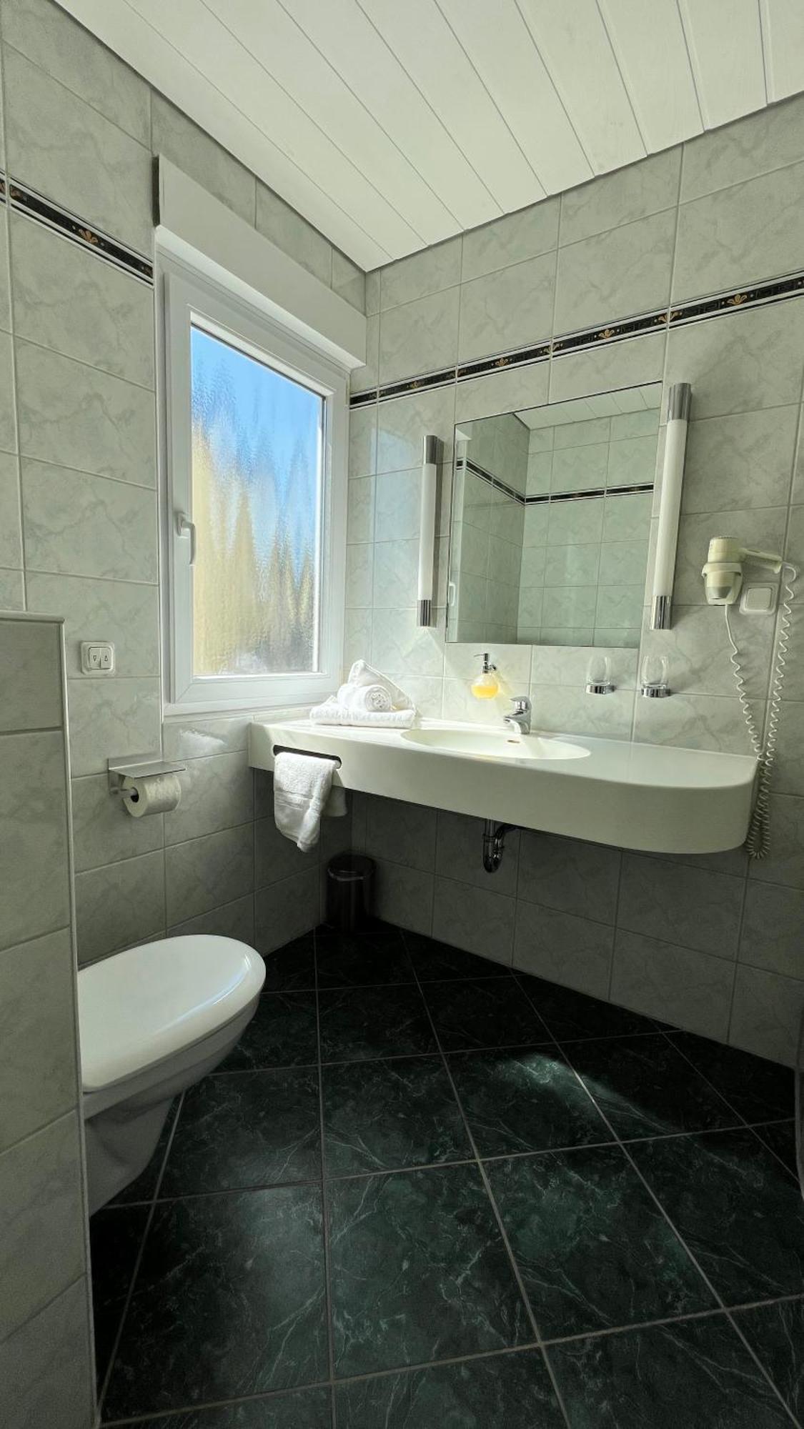 Gaestehaus Kliebenstein Saarwellingen Экстерьер фото