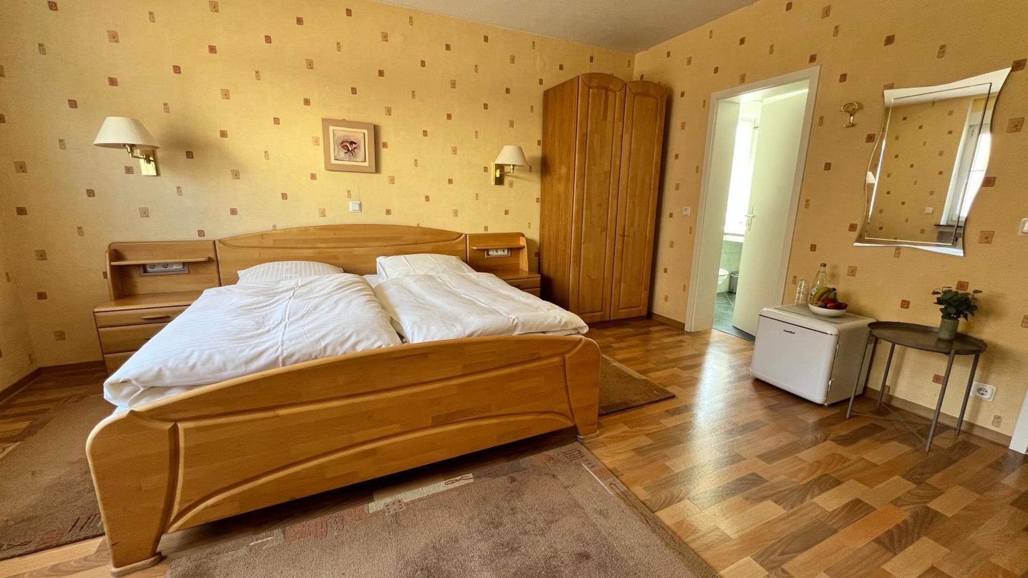 Gaestehaus Kliebenstein Saarwellingen Экстерьер фото