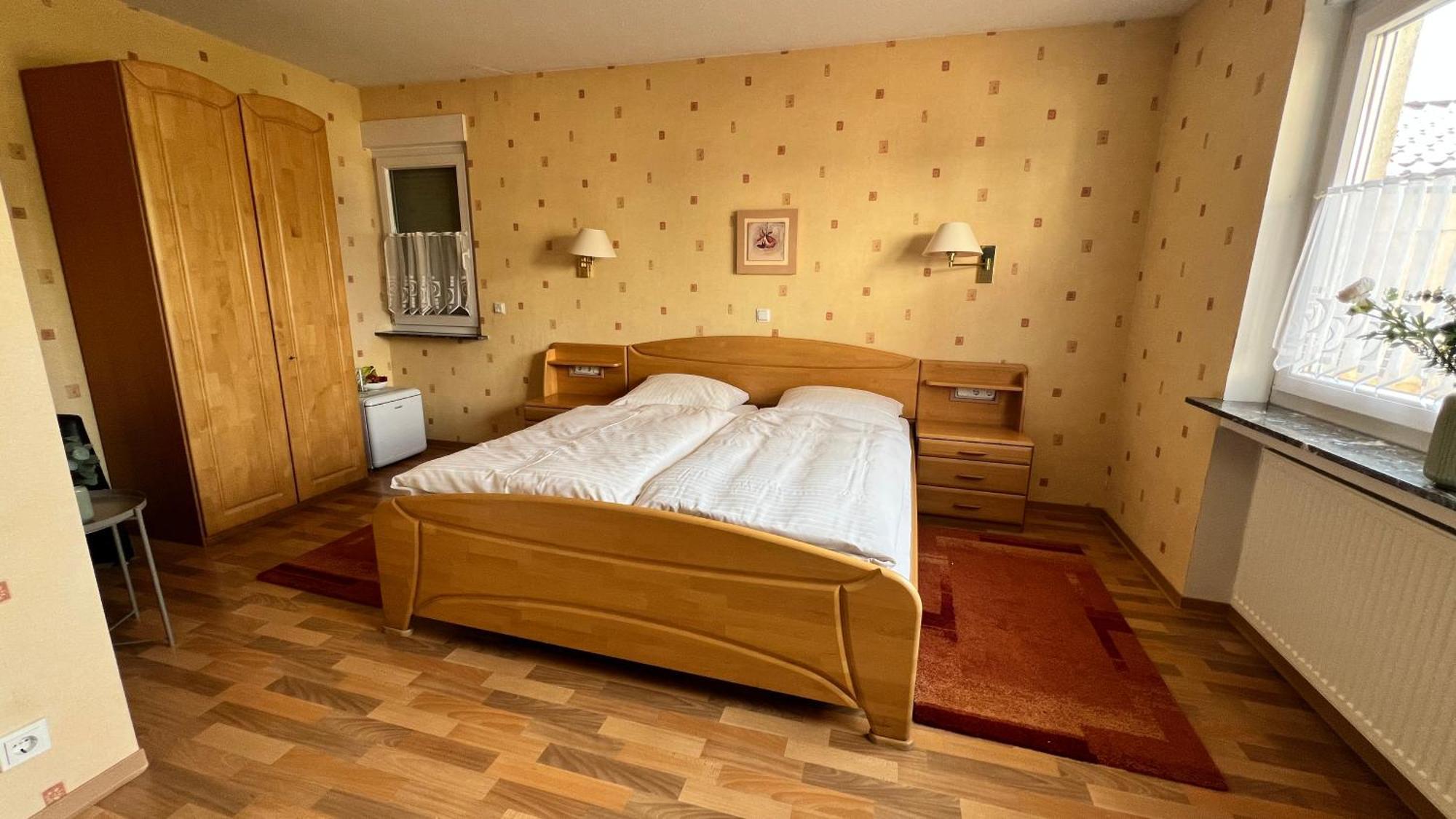 Gaestehaus Kliebenstein Saarwellingen Экстерьер фото